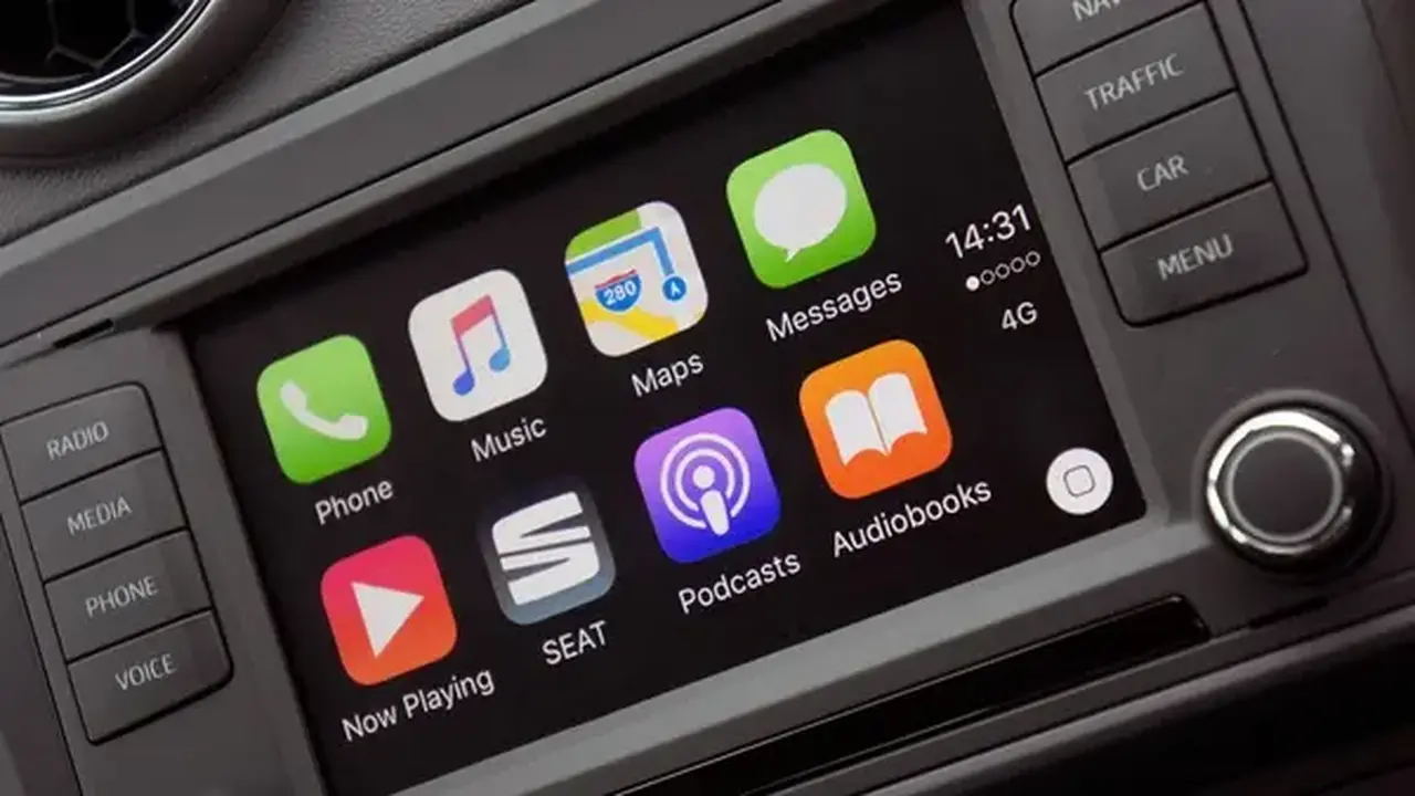 شات جي بي تي يدخل عالم السيارات الذكية عبر “أبل كار بلاي”